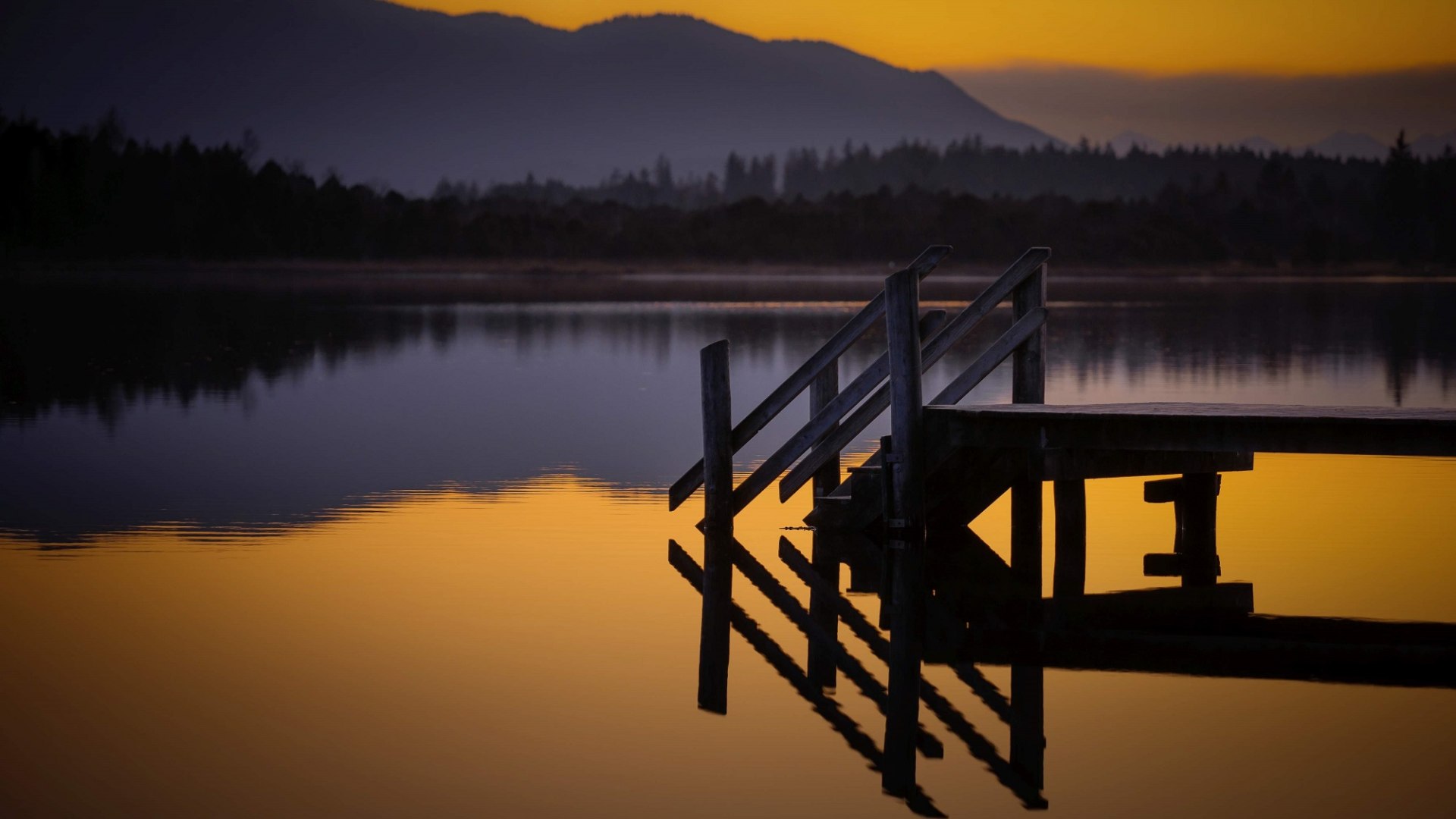 Sonnenuntergang am Kirchsee, © Archiv Tölzer Land Tourismus|Max Gast