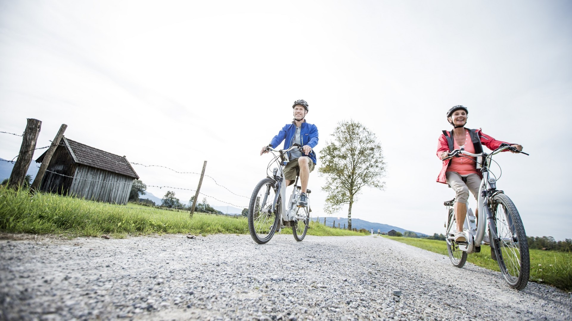 Mit dem Fahrrad unterwegs im Kochelsee-Loisach-Moor, © Archiv Tölzer Land Tourismus