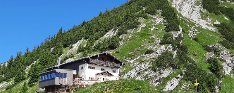 Tölzer Hütte am Schafreuter