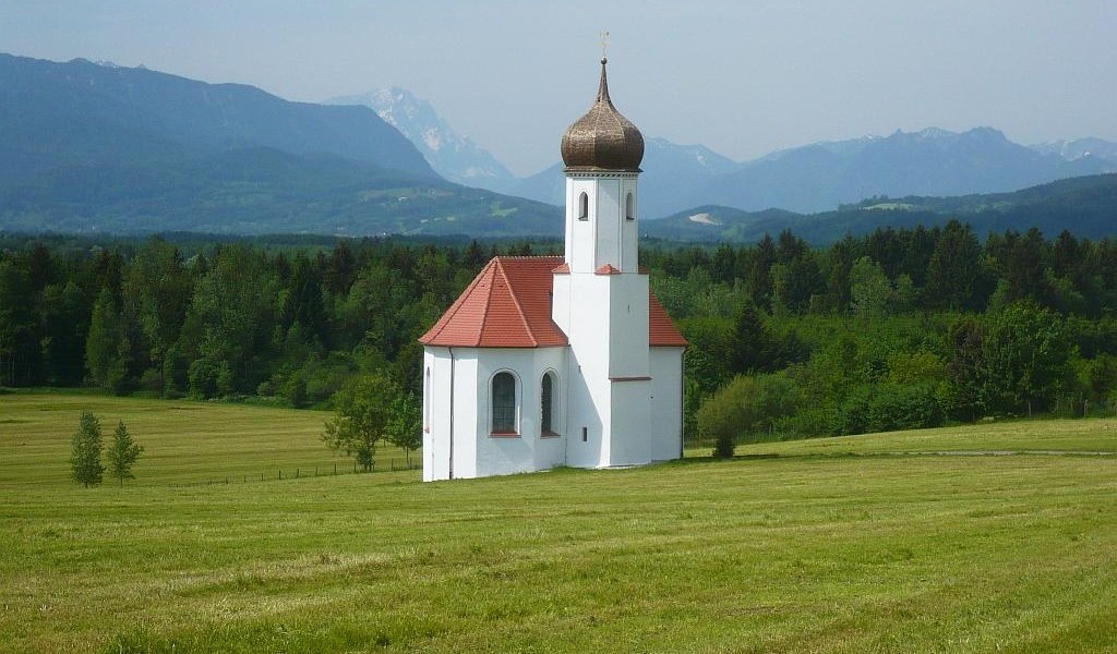 Kirche in St. Johannisrain, © Gästeinformation Benediktbeuern